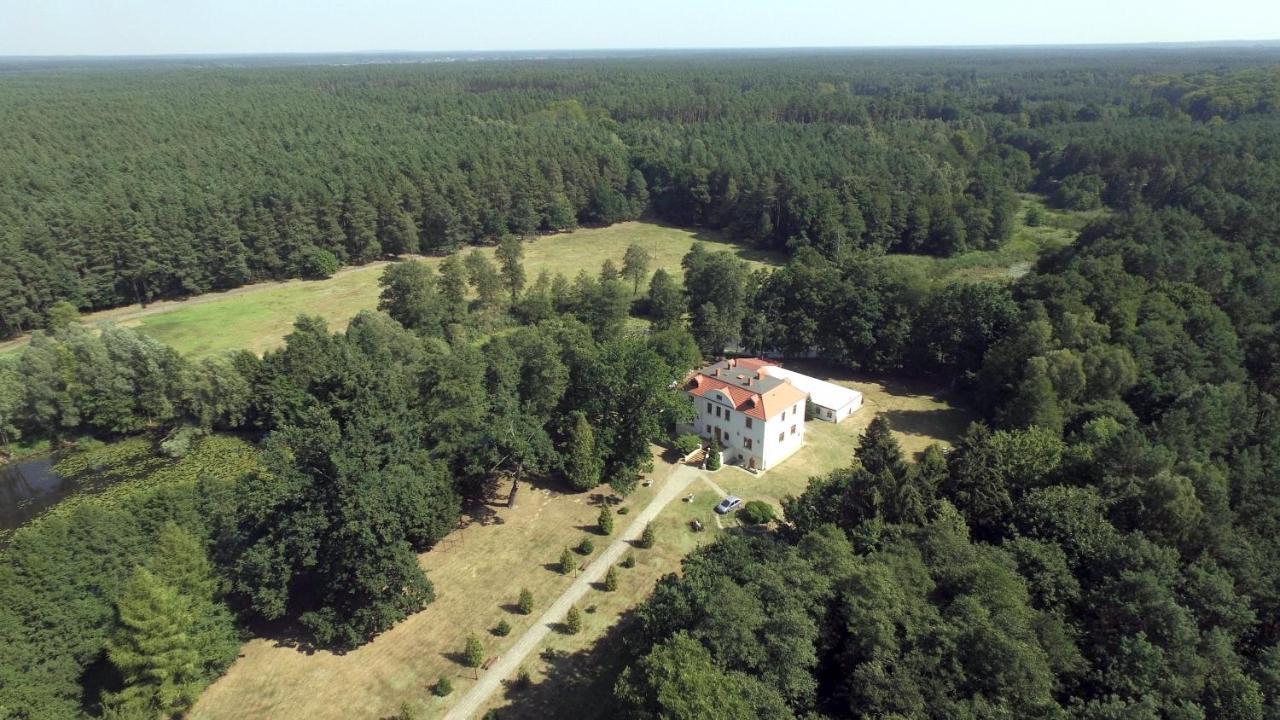 Palacyk Lakomin Hotel Lubiszyn ภายนอก รูปภาพ